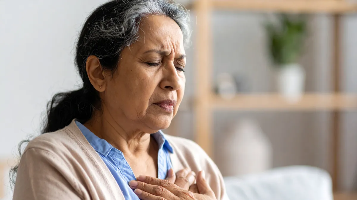 Acalasia: 5 Sintomas, Causas e Tratamentos do Distúrbio do Esôfago